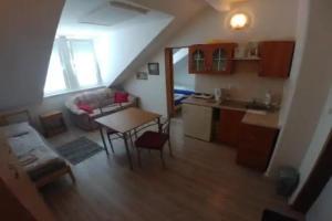 KV APARTMANS Varšavská