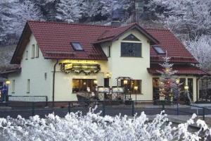 Hotel & Gasthaus Sterngrund, Zella-Mehlis