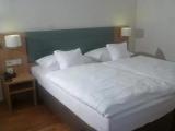 1 Bedroom Apartment with lake view