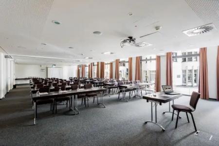 Stadtam Römerturm - 13