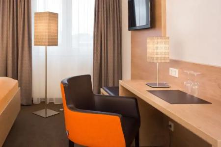 Stadtam Römerturm - 32