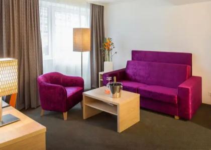 Stadtam Römerturm - 4