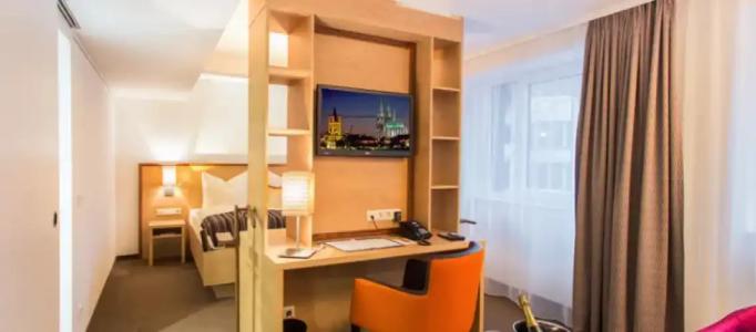 Stadtam Römerturm - 34