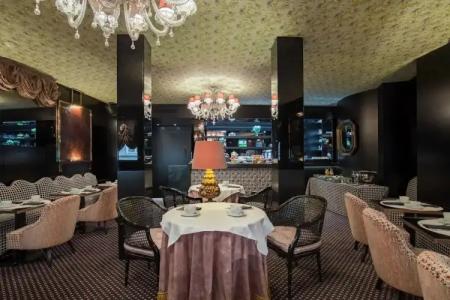 Chalgrin Boutique - 31