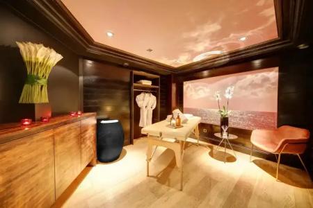 Chalgrin Boutique - 16