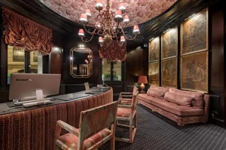 Chalgrin Boutique - 1