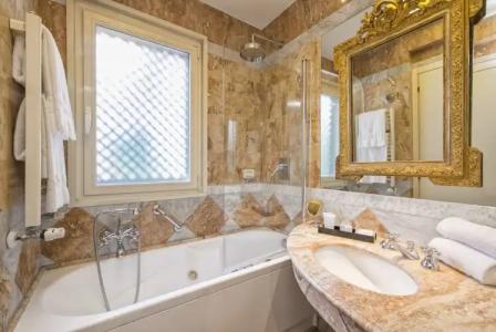 The Britannia - 16