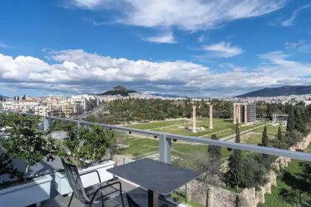 The Athens Gate - 144
