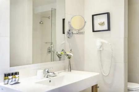 The Athens Gate - 43