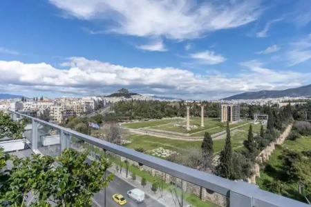 The Athens Gate - 203