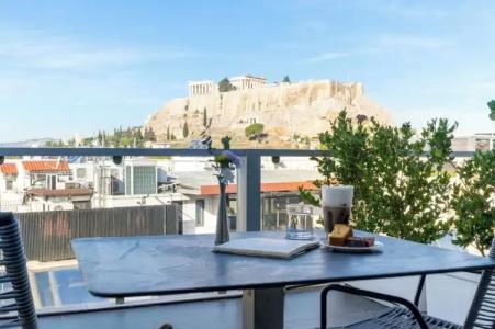 The Athens Gate - 217