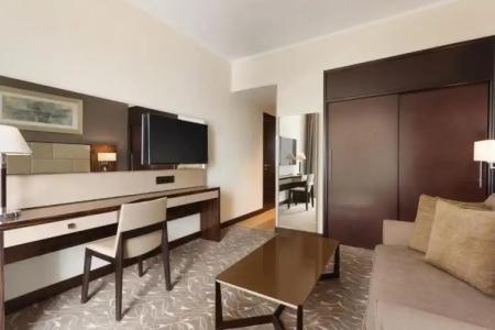 Hawthorn Suites by Wyndham Abu Dhabi City Center - 117