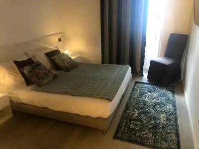 Giuturna Boutique - 26