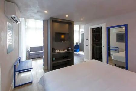 Al Campanile - Luxury Suites & Apartments - 44