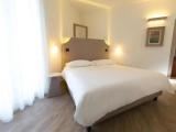 Standard Double room with lake view