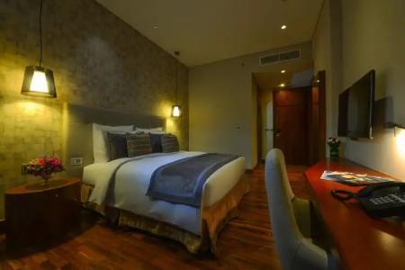 The Avenue - 29