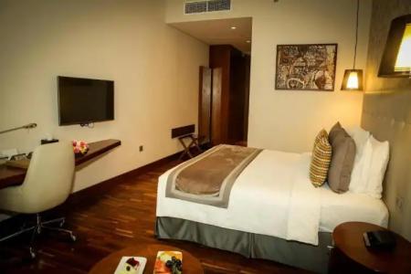 The Avenue - 58