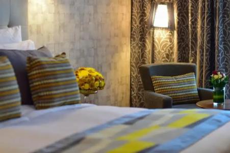 The Avenue - 59