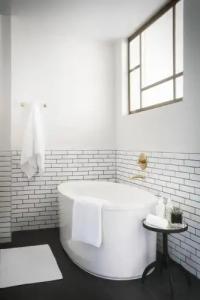 Halcyon - A in Cherry Creek - 64