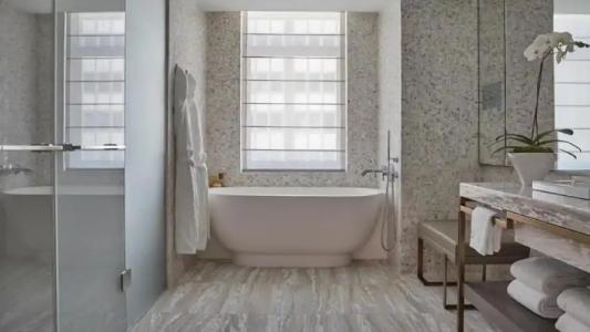 Four Seasons New York Downtown - 19