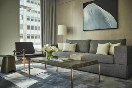 Four Seasons New York Downtown - 63