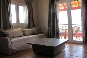 Bella Vista Villas & Suites, Gaios