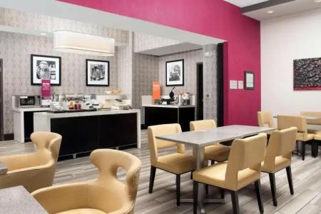 Hampton Inn Huntsville/Village of Providence, AL - 15