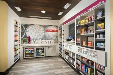 Hampton Inn Huntsville/Village of Providence, AL - 10