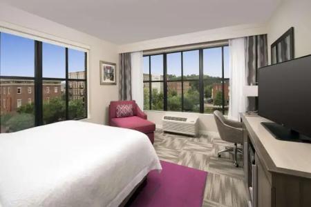 Hampton Inn Huntsville/Village of Providence, AL - 3