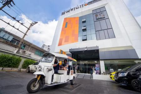 Cubic Pratunam - 23