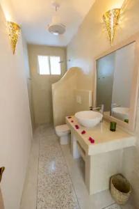 Sharazad Boutique - 25