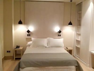 Bilbao Plaza - 9