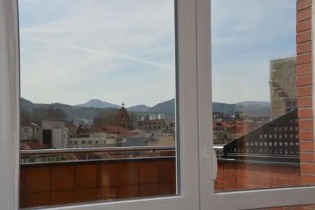 Bilbao Plaza - 16