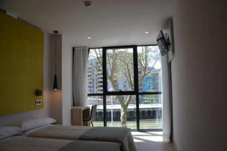 Bilbao Plaza - 44