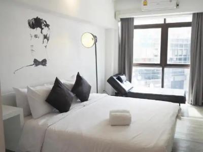 3Howw Hostel @ Sukhumvit 21 - 24