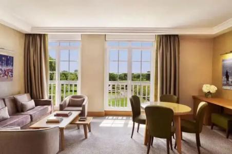 Hôtel Barrière L'Hôtel du Golf - 121