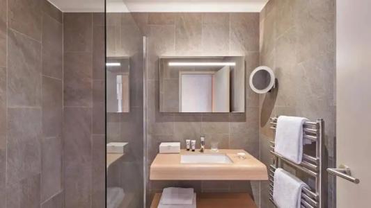 Hôtel Barrière L'Hôtel du Golf - 65