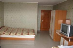 Fantasy Guest House, Saparevo