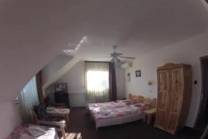 Olympos Panzió Guest house, Budaors