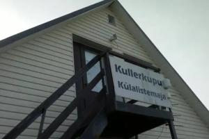 Kullerkupu Hostel, Kuressaare