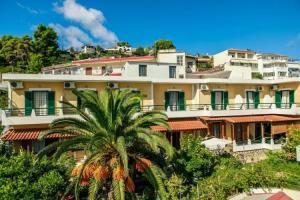 Gioula's Residence Apart-hotel