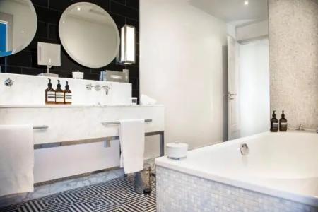 Waldorf Astoria Versailles - Trianon Palace - 161