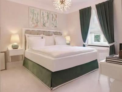 SchlossBerlin by Patrick Hellmann - 6