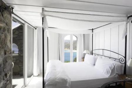 Smy Mykonos Suites & Villas