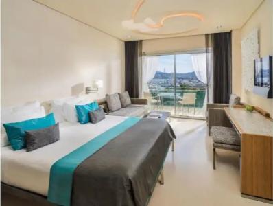Aguas de Ibiza Grand Luxe - Small Luxury of the World - 9