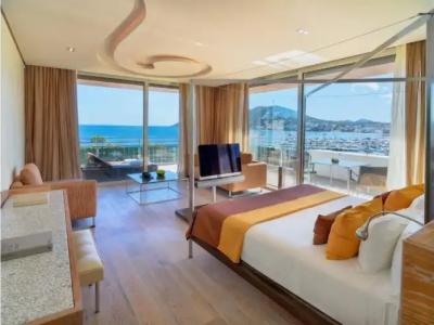 Aguas de Ibiza Grand Luxe - Small Luxury of the World - 11