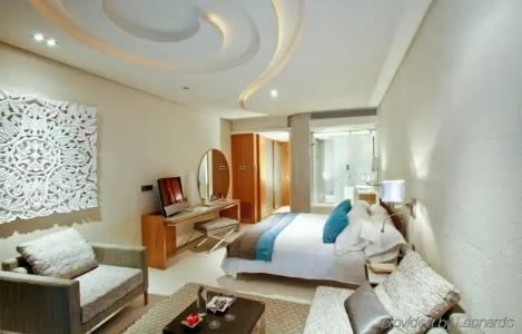 Aguas de Ibiza Grand Luxe - Small Luxury of the World - 2