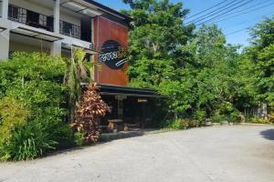 Rayonghouse Resort, Rayong