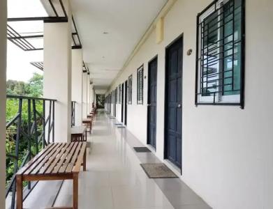 Rayonghouse Resort - 12