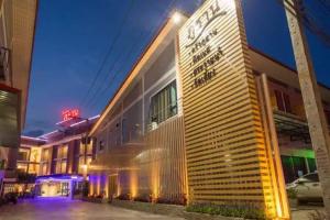 Phuthan Hotel, Surat Thani